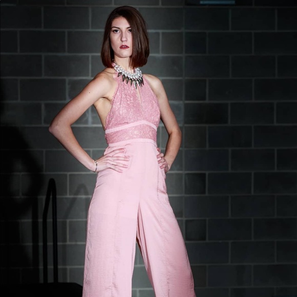 Jumpsuit by Jetset Diaries out of Austrailia - Picture 2 of 4